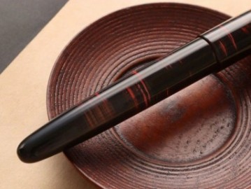 Wancher Dream Pen Aizu Urushi Akebono-nuri Fountain Pen