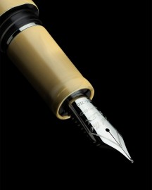 Scribo Piuma Fountain Pen Hane Murakumo Limited Edition