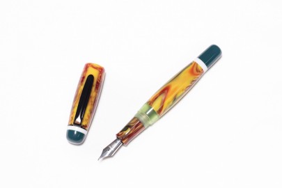 Opus 88 Bela Green Fountain Pen