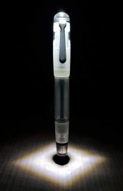 Opus 88 Omar Clear Fountain Pen