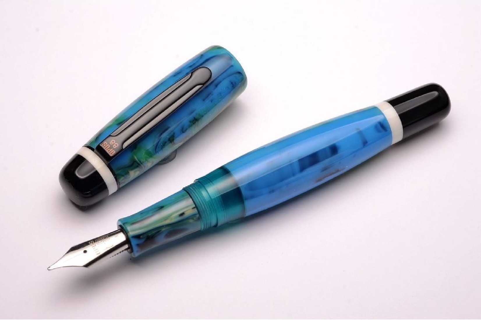 Opus 88 Bela Blue Fountain Pen