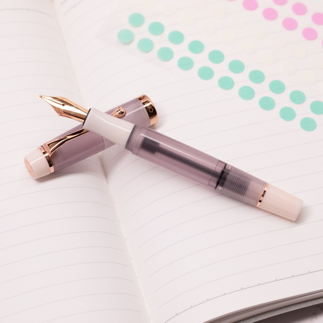 Opus 88 Harmony Mocha Mousse Pantone 2025 Fountain Pen