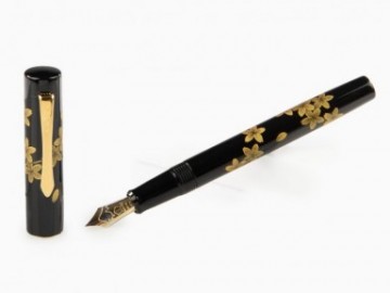 Pilot Namiki Chinkin Cherry Blossoms Sakura Fountain Pen, FNVC-10M-SKU