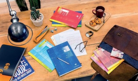 Clairefontaine Rhodia notebook A4, white lined with margin, 4 holes, white paper 90gr, 200 pages, 5818c red