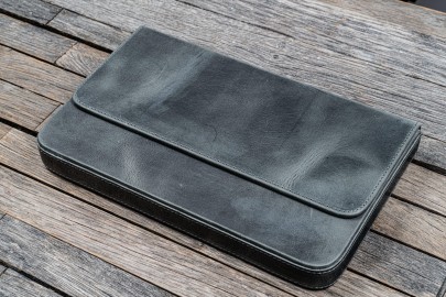 Galen Leather Magnum Opus 12 Slots Hard Pen Case with Removable Pen Tray - Crazy Horse Smokey Grey