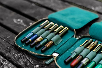 Galen Leather Zippered 10 Slots Pen Case - Crazy Horse Forest Green