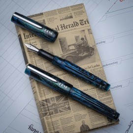 Benu DailyMate Easy Wednesday Fountain Pen