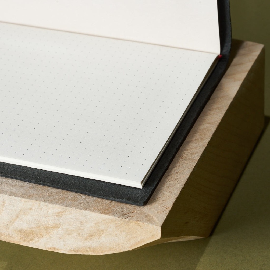 Paper Republic 2 x notebooks dotted A4