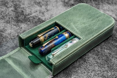 Galen Leather Magnum Opus 3 Slots Hard Pen Case with Removable Pen Tray - Crazy Horse Forest Green