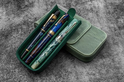 Galen Leather Magnum Opus 3 Slots Hard Pen Case with Removable Pen Tray - Crazy Horse Forest Green