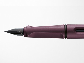 Lamy Safari Scarlet Red Fountain Pen 0E3