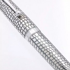 Pilot Silvern Ishidatami or Stone Pile 18k fountain pen FK-5MS-ID.