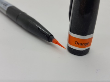 Pentel Artist Brush Sign Pen ultra fine- Orange