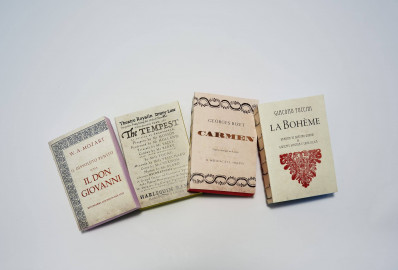 ANTIQUE NOTEBOOK XS: Carmen LIBRI MUTI